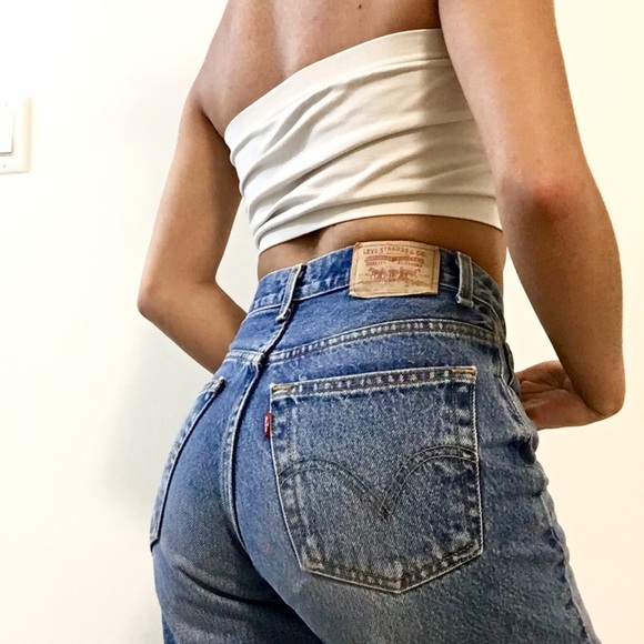 Levi's Denim - LEVI’S High Waisted Mom Jeans (569)